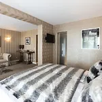 ホテル Waldhotel Luise 4*