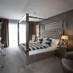 Waldhotel Luise ホテル
