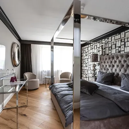 Waldhotel Luise Szálloda