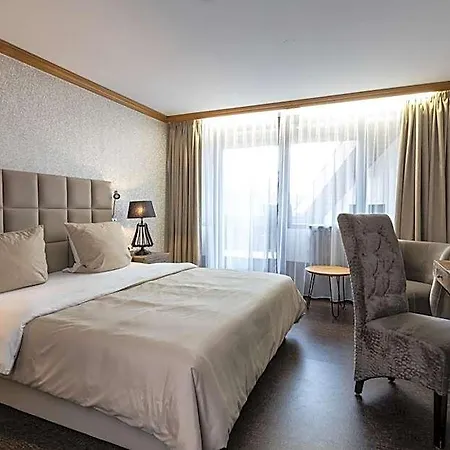 Waldhotel Luise 4*