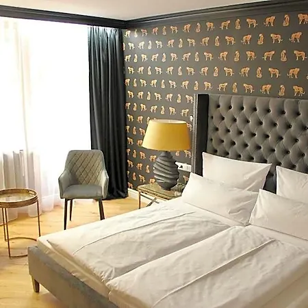 Waldhotel Luise 호텔 프로이덴슈타트