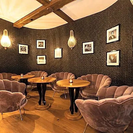 Waldhotel Luise 호텔 프로이덴슈타트