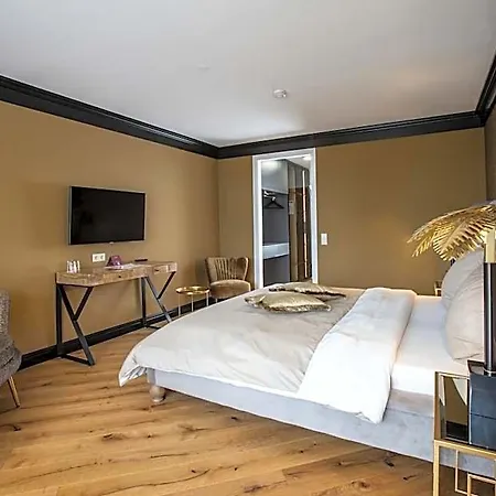 Waldhotel Luise 호텔